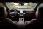 Ford Explorer Platinum 2019 года